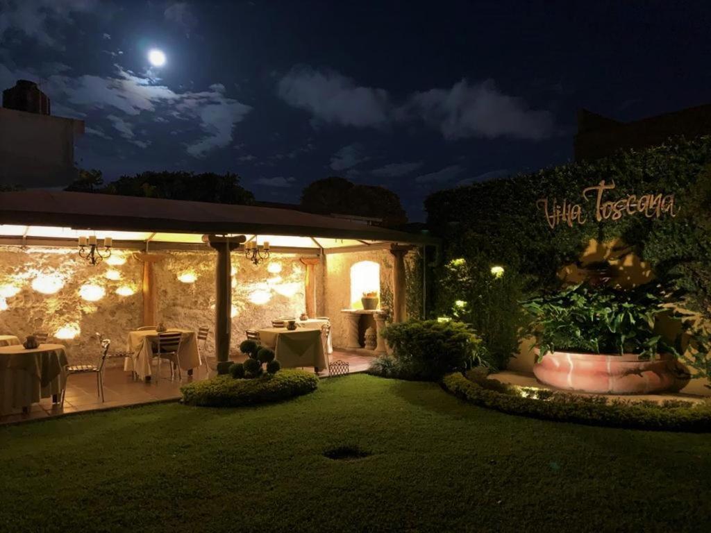 Hostal Villa Toscana جواتيمالا المظهر الخارجي الصورة