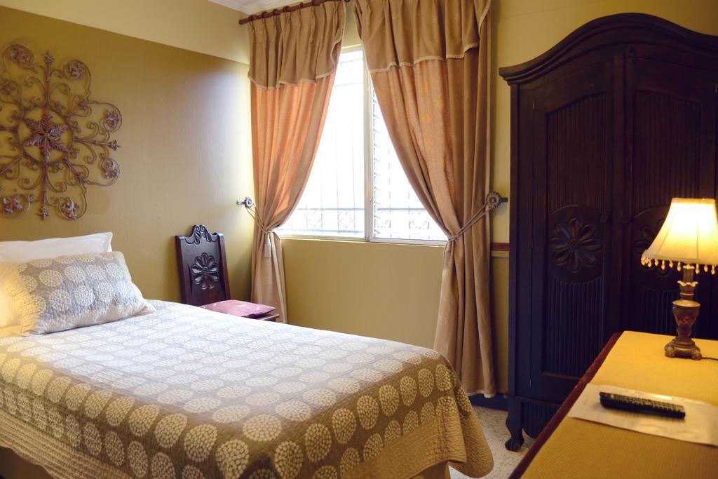 Hostal Villa Toscana جواتيمالا المظهر الخارجي الصورة