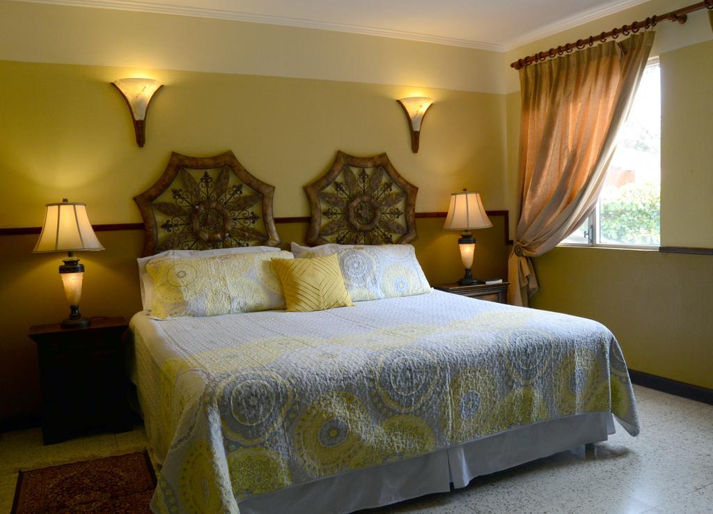 Hostal Villa Toscana جواتيمالا المظهر الخارجي الصورة